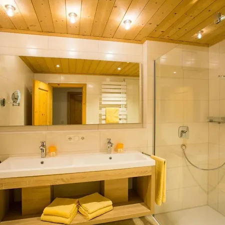 Hotell Inviting With Sauna 4*
